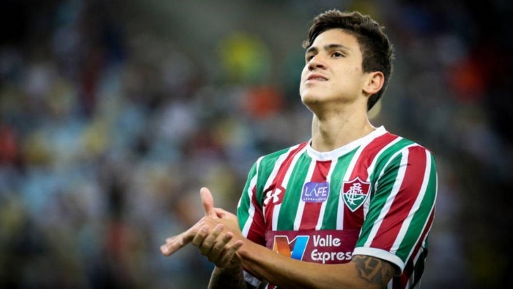 بوردو يسعى للتوقيع مع موهبة برازيلية