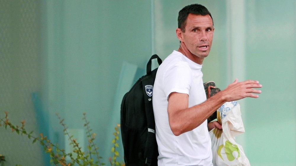 اجتماع "شكلي" بين بوييت وإدارة بوردو قبل إقالة محتملة