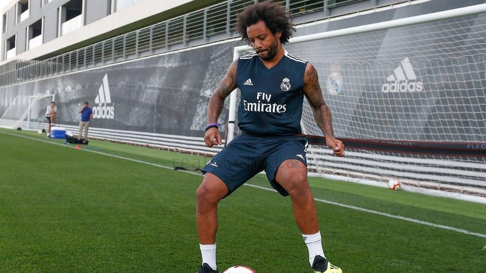 مارسيلو يتدرب مع بدلاء ريال مدريد