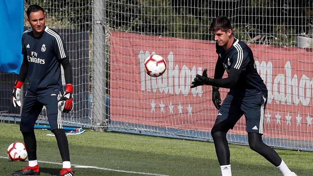 كيلور نافاس .. كابوس يؤرق تيبو كورتوا