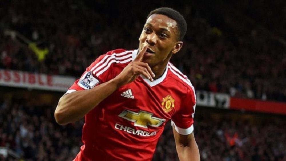 تحوّل مفاجئ في موقف مارسيال مع اليونايتد