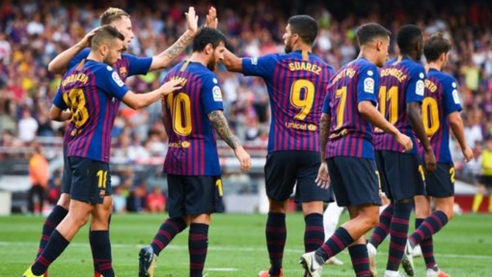 متتبعون يُثمنون موقف ميسي تجاه سواريز في مباراة هويسكا