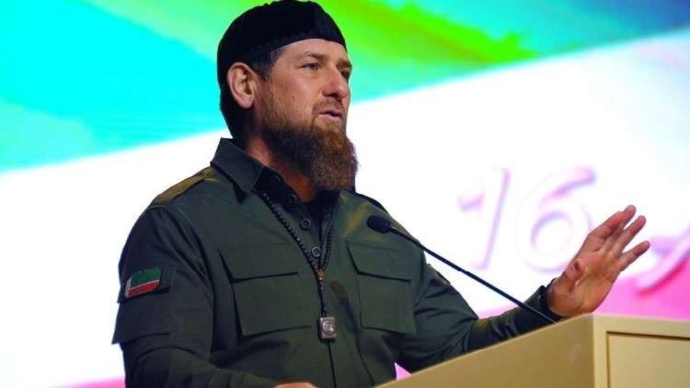 رئيس جمهورية الشيشان "قاديروف" يبحث عن مدرب جديد لفريق "أخمات"