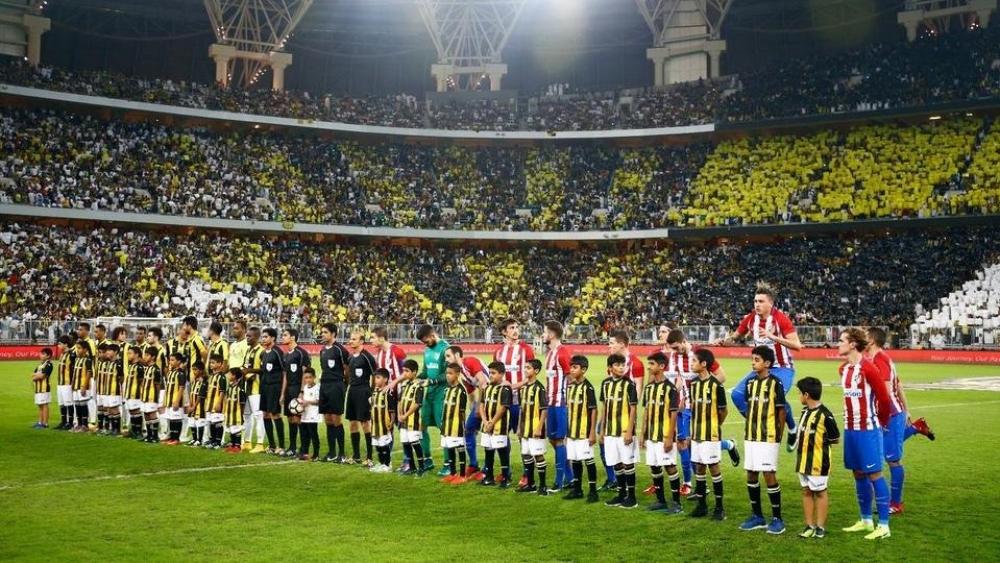 أتليتكو مدريد يحتفي بذكرياته مع اتحاد جدة السعودي