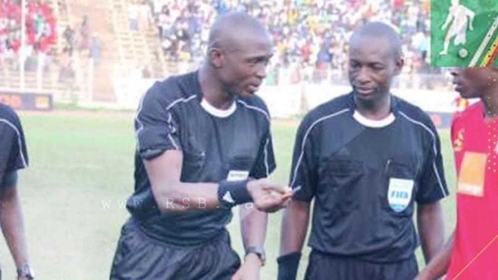 صافرة مالية لمباراة نهضة بركان ومضيفه ڤيتا كلوب