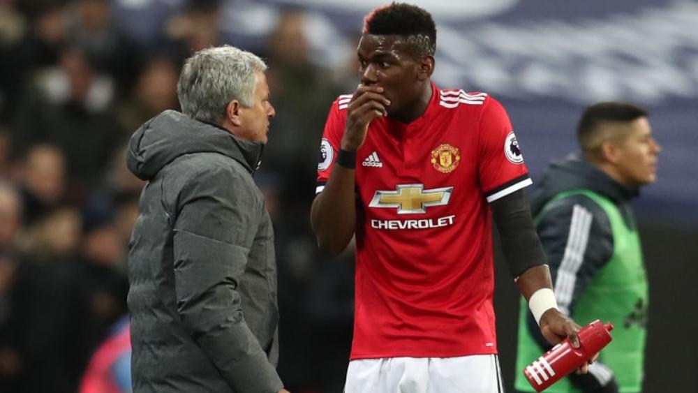 الكشف عن أعضاء فريق مورينيو وفريق بوجبا