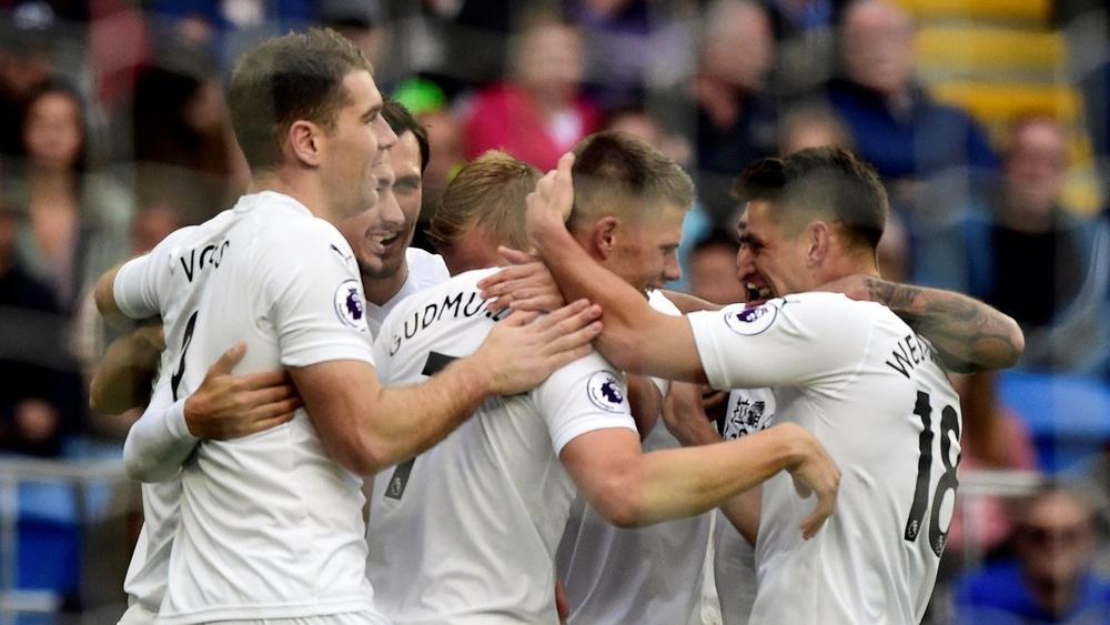 كارديف يبقى في منطقة الهبوط بعد الهزيمة أمام بيرنلي