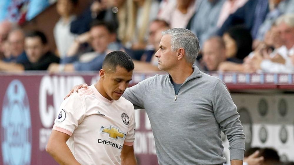 سانشيز أخبر لوكاس أنه نادم على الانتقال إلى مان يونايتد