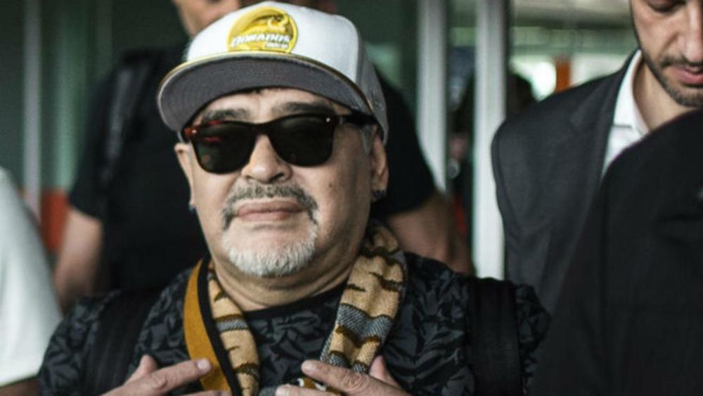 مارادونا: في الأرجنتين نتعاطى المخدرات منذ الطفولة!