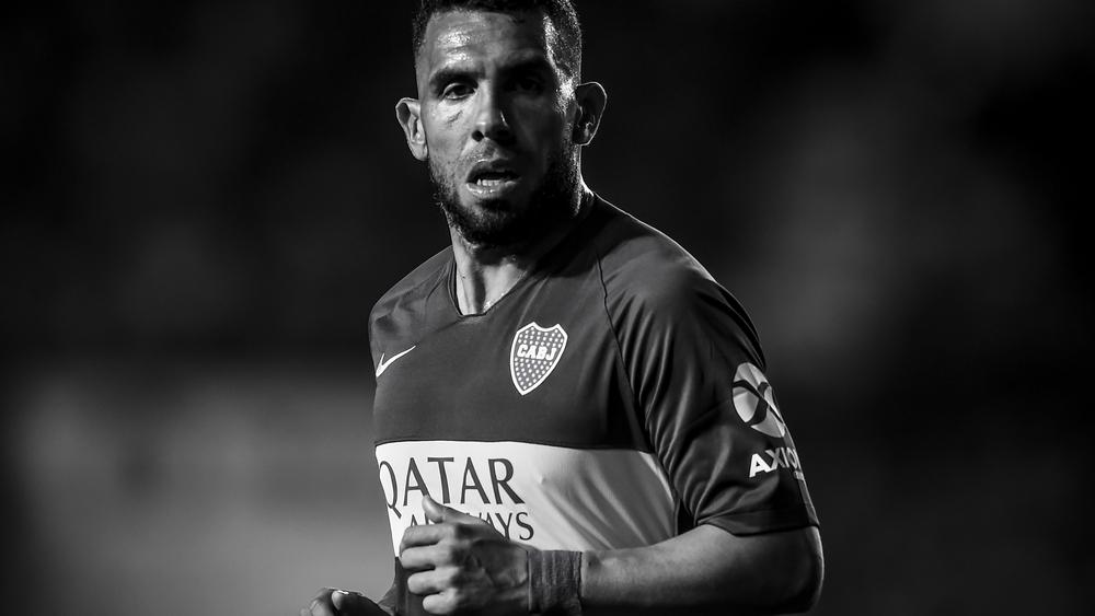 صدق أو لا تصدق! كارلوس تيفيز "لا يحب" كرة القدم!