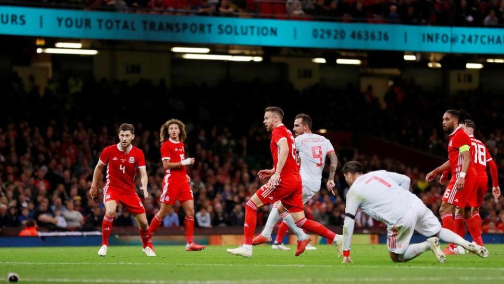 ثلاث مباريات تكفي إسبانيا لمسح إخفاق المونديال