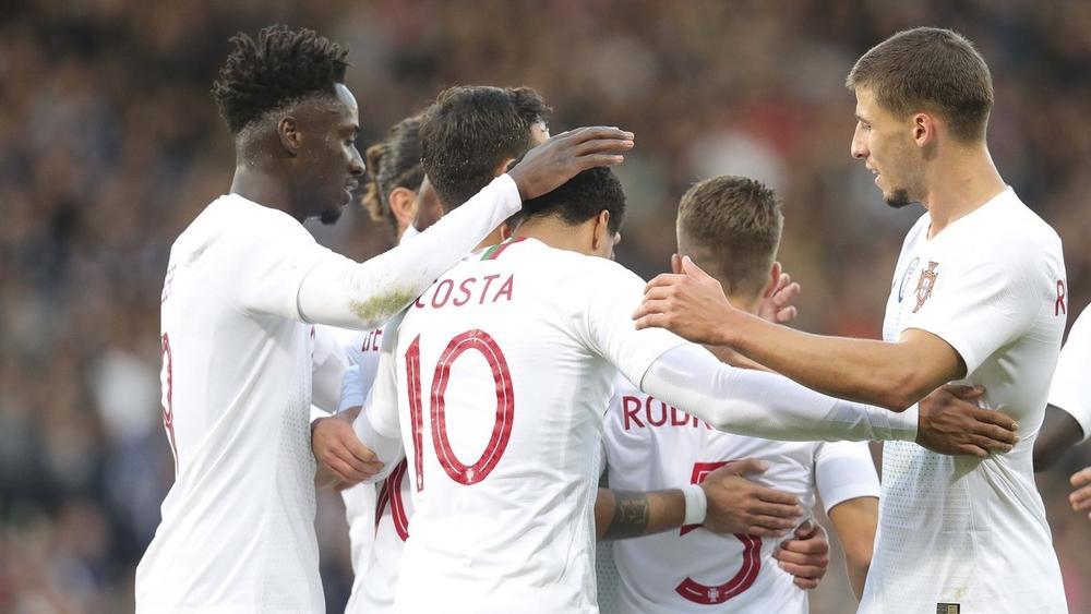 البرتغال تقسو على اسكتلندا بثلاثية في غلاسكو