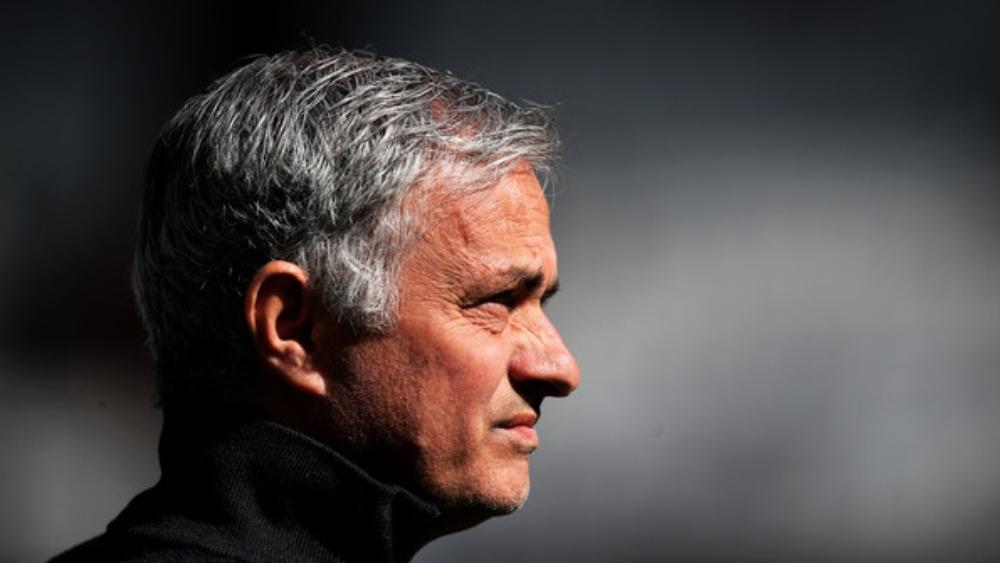 الاتحاد الإنكليزي يتهم مورينيو بسوء السلوك