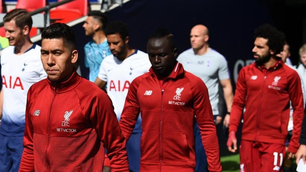 نجم ليفربول يخضع لجراحة في اليد