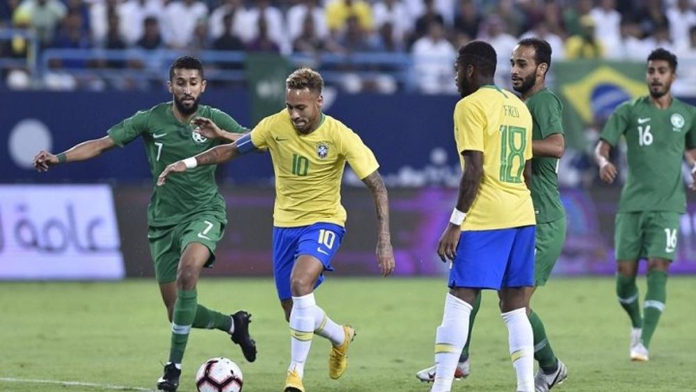 نيمار يروي قصته مع القميص رقم 10