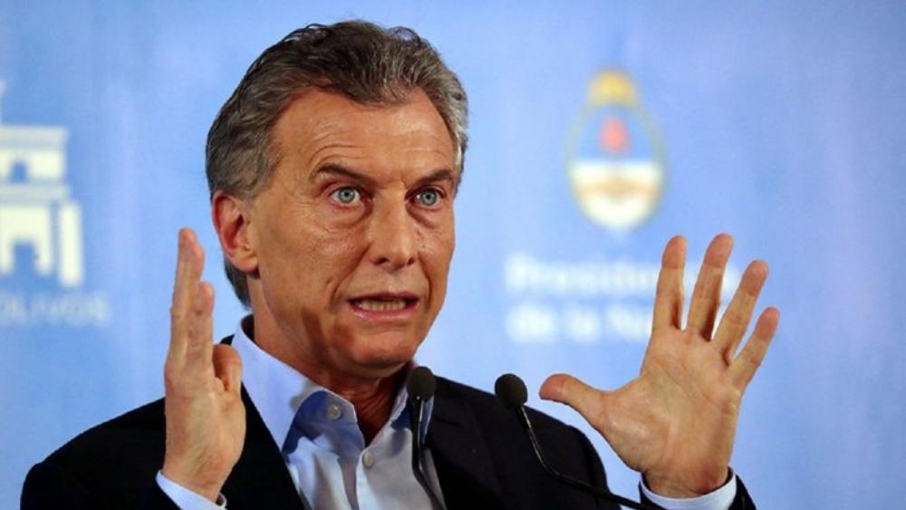 رئيس الأرجنتين يخفف من حدة "سوبر كلاسيكو"