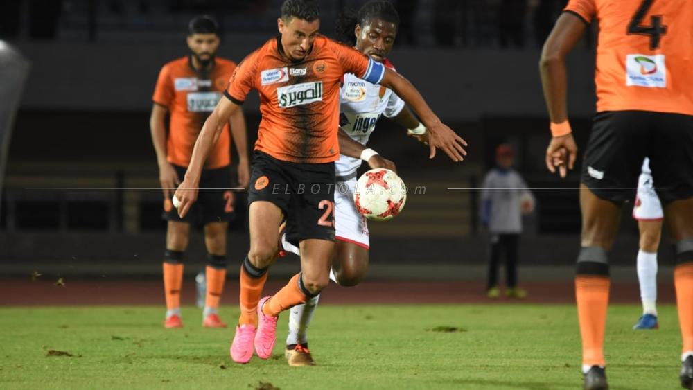 فريق نهضة بركان يستعد لمواجهة الجيش الملكي بمعنويات مرتفعة