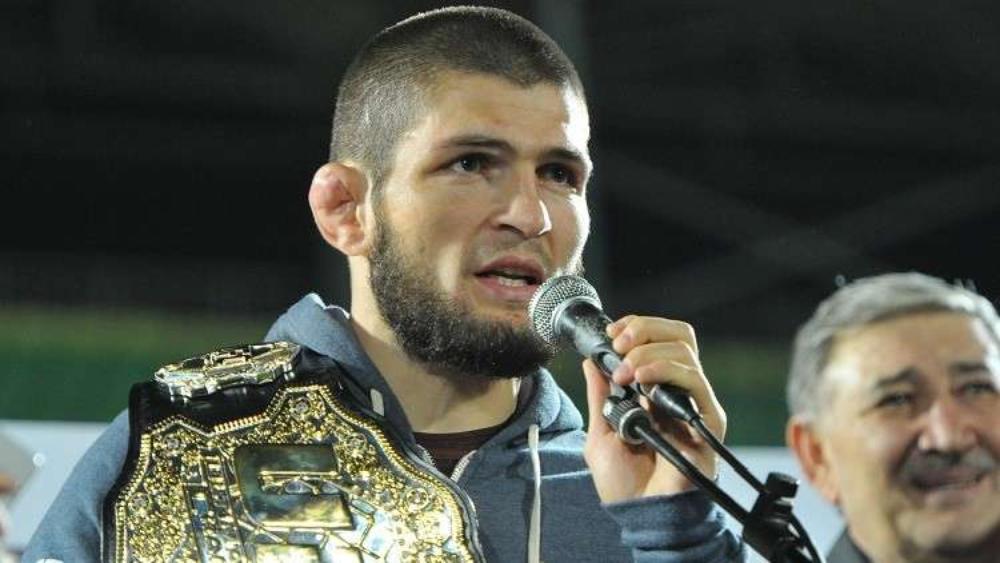 "KhabibTime".. كتاب جديد يحكي أسرار المقاتل الروسي حبيب