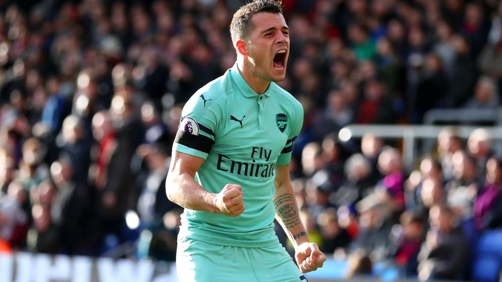 تشاكا يكشف عن النادي الذي يحلم باللعب له بعد آرسنال