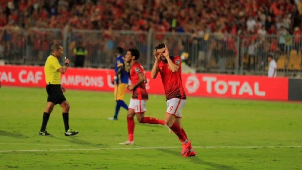 الأهلي يُعاقب أزارو ورفاقه بعد توديع البطولة العربية