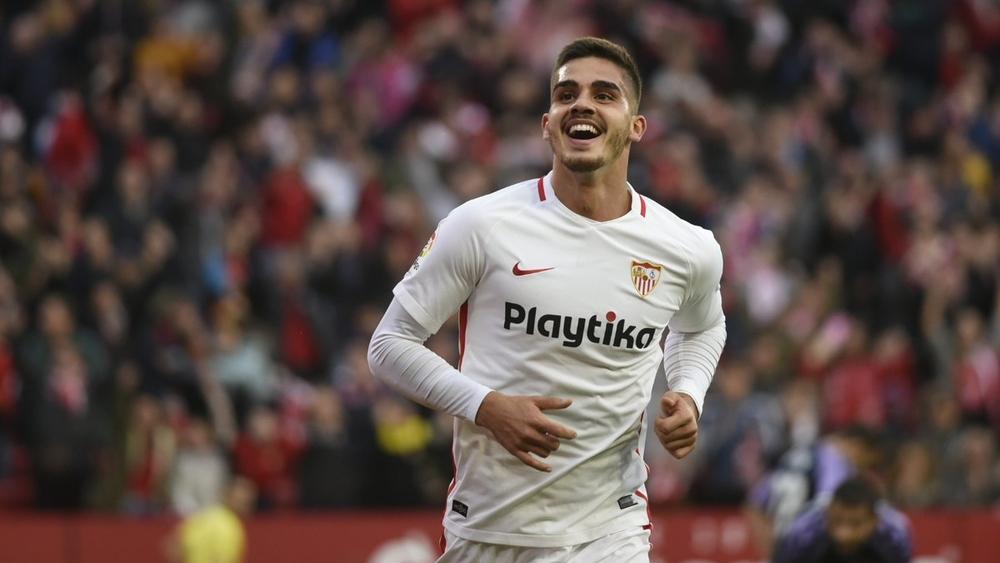 إشبيلية يهزم بلد الوليد وينقض على صدارة الليجا