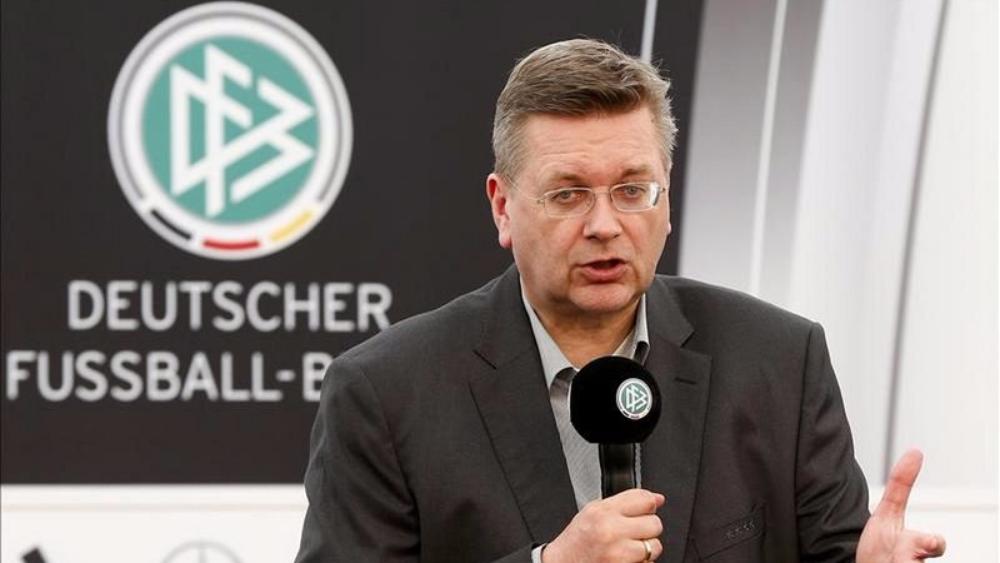 أندية الدرجة الثالثة الألمانية تحتج بطريقة غريبة