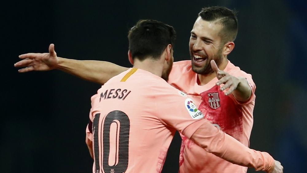 ألبا: "ذهب كريستيانو ففاز بها مودريتش... ميسي يبقى هو الأفضل في العالم"