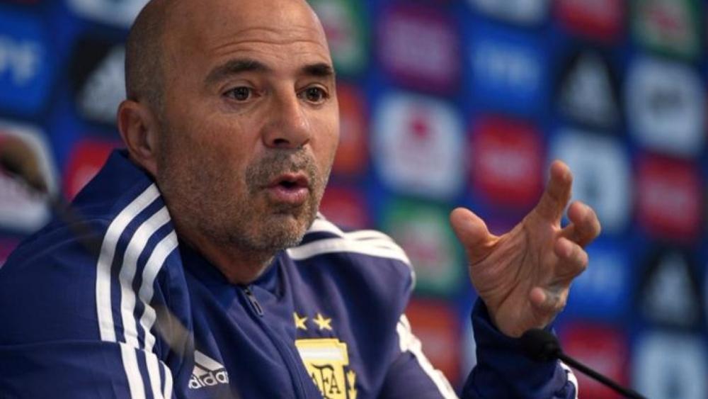 الأرجنتيني سامباولي مدربا جديدا لنادي سانتوس البرازيلي