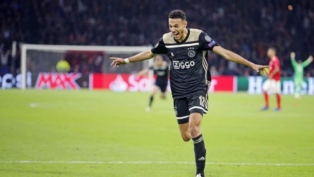 مزراوي يصنع الحدث ويُسجِّل حضوره في التشكيلة النموذجية لدوري الأبطال