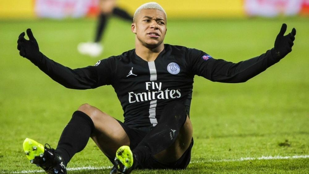 ريال مدريد سيضحي بنجمين لاصطياد مبابي