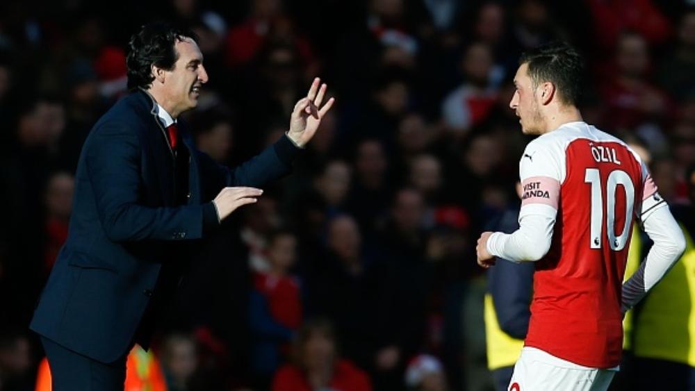 إيمري: آرسنال بحاجة إلى مسعود أوزيل