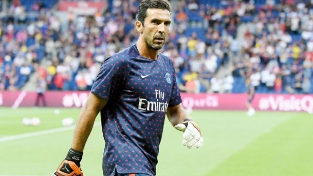 بوفون يبت في مصيره مع سان جيرمان