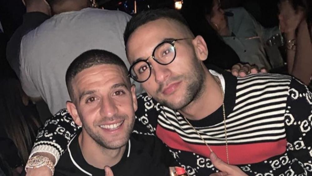 مدينة مراكش تجمع حكيم زياش بتاعرابت