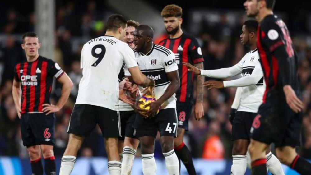 رانييري: أردت قتل لاعب فولهام بسبب ركلة الجزاء!