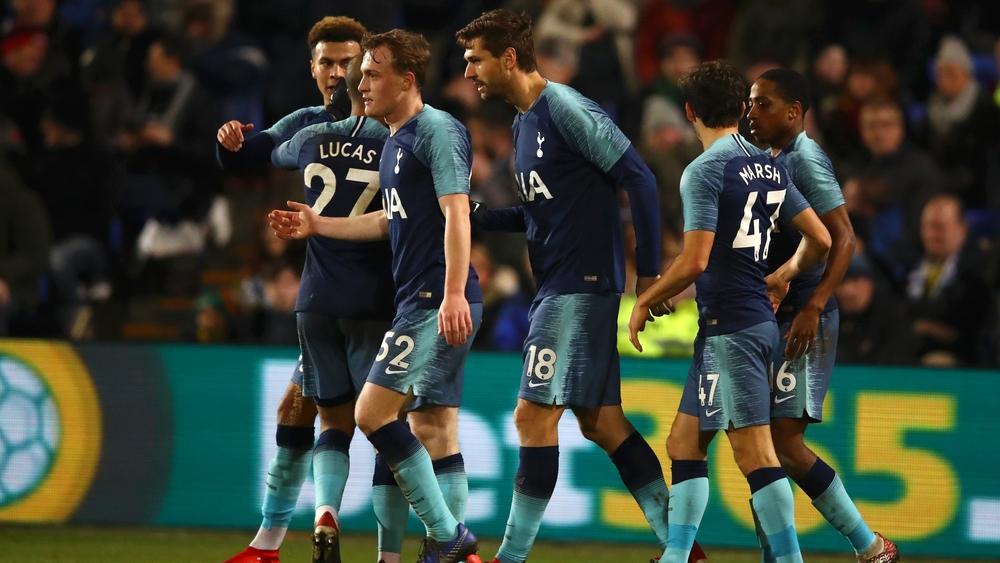 بسباعية مرعبة وهاتريك إسباني توتنهام يحسم مهمة الكأس