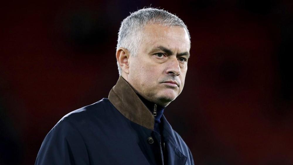 رئيس بنفيكا: مورينيو لم يرفض عرضنا بسبب المال