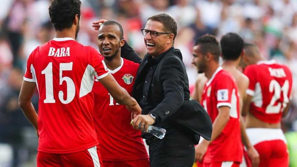 مدرب الأردن: "لم أكن سعيداً بوصفي "سوبر مان"