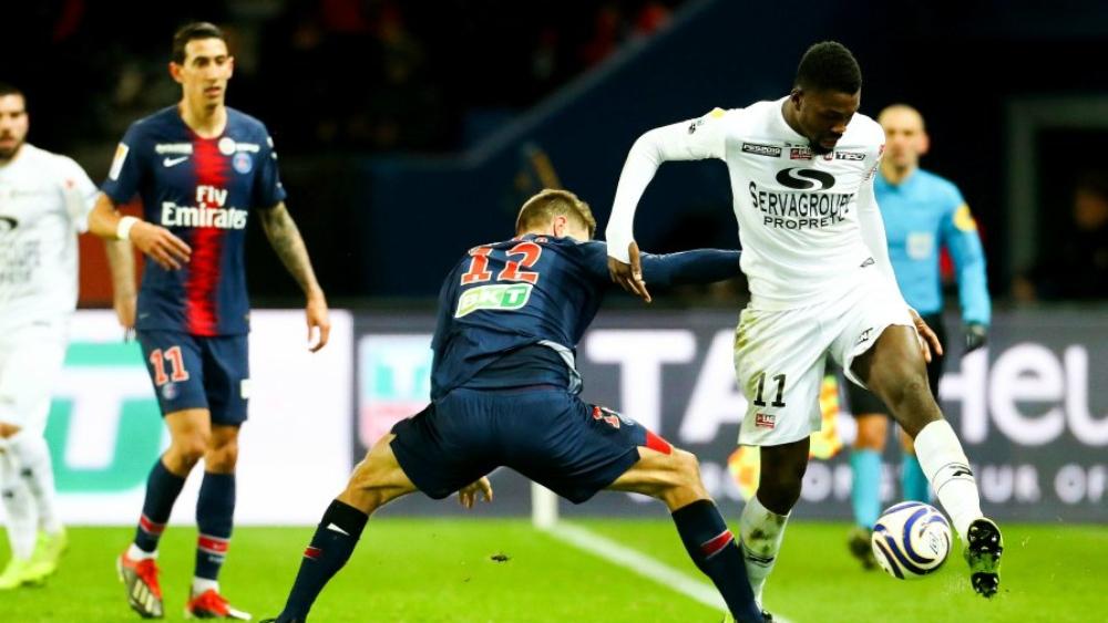 سان جيرمان يسقط أمام غانغان ويتنازل عن لقب كأس الرابطة