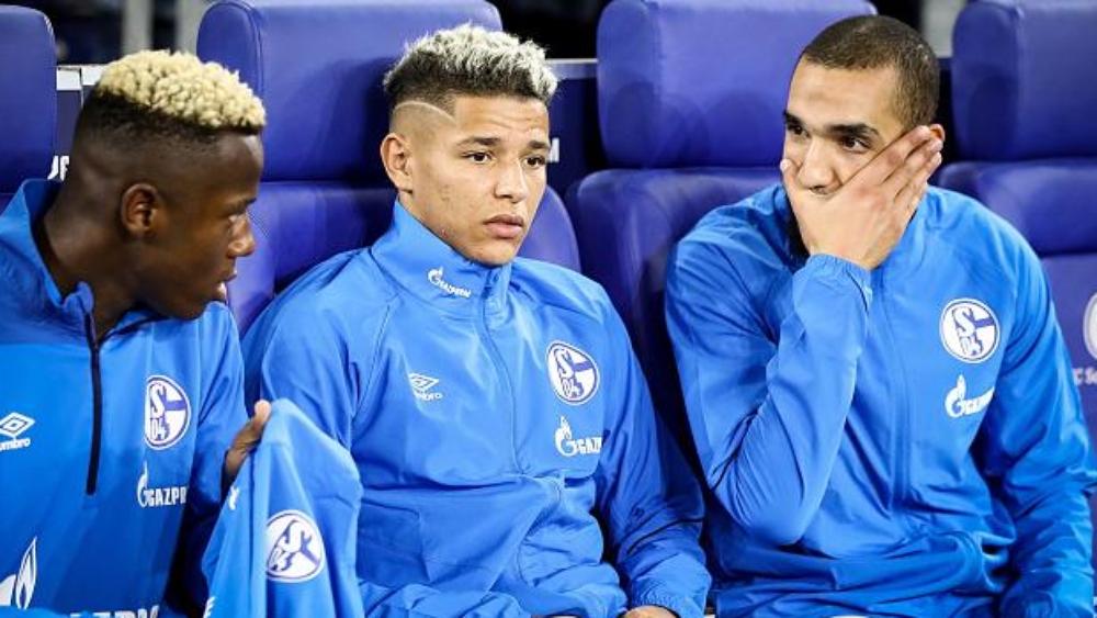 مواهب مغربيةٌ تَقْتُلُ نفسها .. هل ينْهَضُ أحدٌ لنجَدَتِها وإيقاظها؟