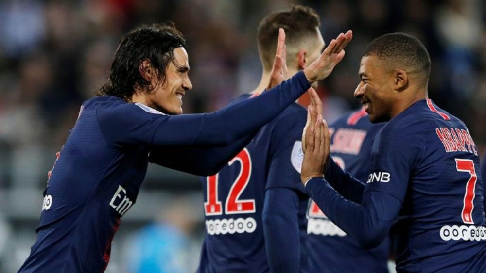 سان جيرمان يُحافظ على الصدارة بانتصار عريض على إميان