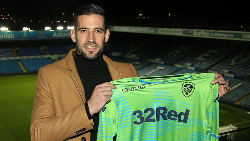 رسميا: كاسيا من ريال مدريد إلى ليدز يونايتد