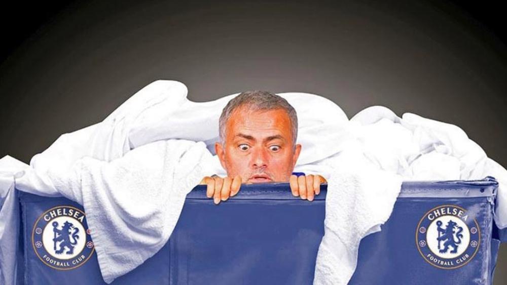 مورينيو يحكي كيف كان على وشك الموت بسبب هروبه في سلة الملابس