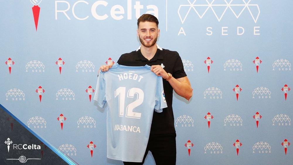 بعد بوفال.. سيلتا فيجو يستعير لاعباً آخر من ساوثهامبتون