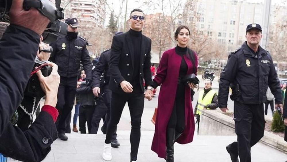 كريستيانو رونالدو: لا أخطط للزواج في الوقت الحالي