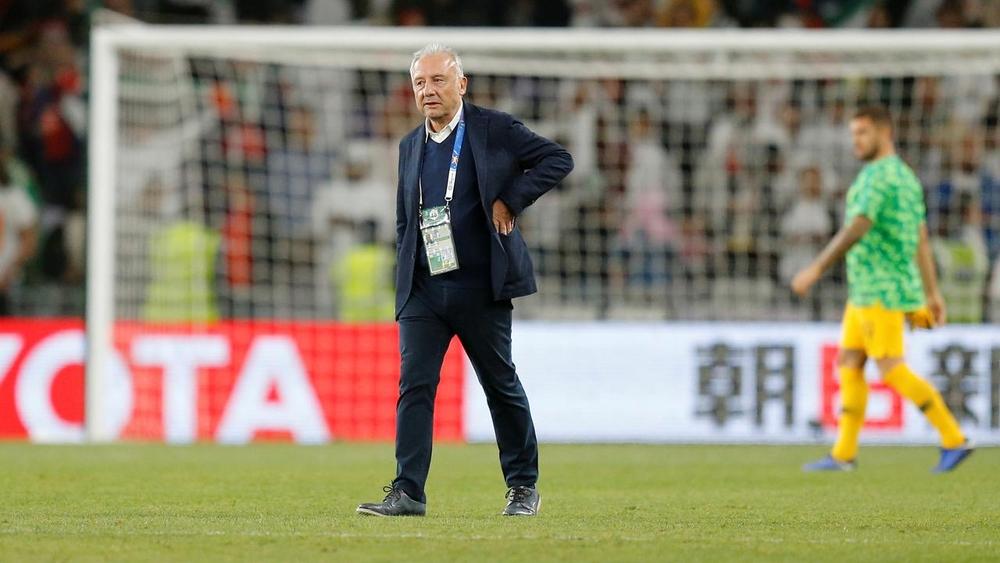 مدرب الإمارات: "أركز فقط على معايشة اللاعبين وقراءة الفريق الخصم"