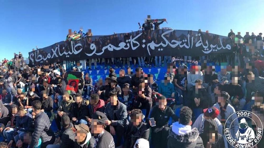 "أولتراس عسكري" ترد بطريقة "ساخرة" على مديرية التحكيم، وتوجه رسالة لرئيس الفريق