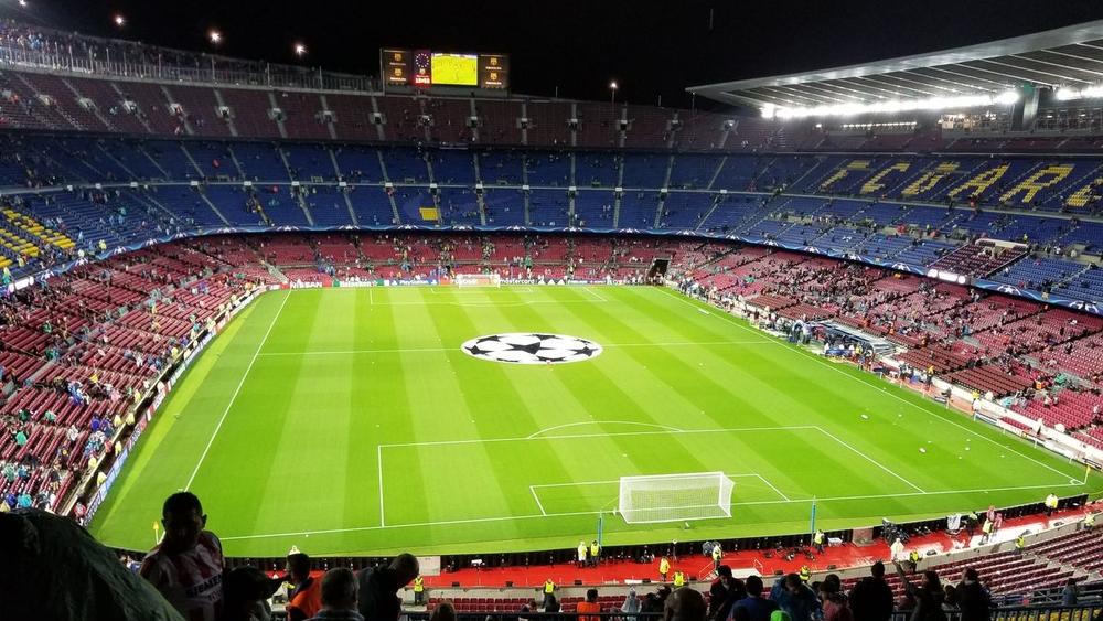 "كامب نو" أول ملعب في أوروبا يحظى بتغطية لشبكة "الجيل الخامس"