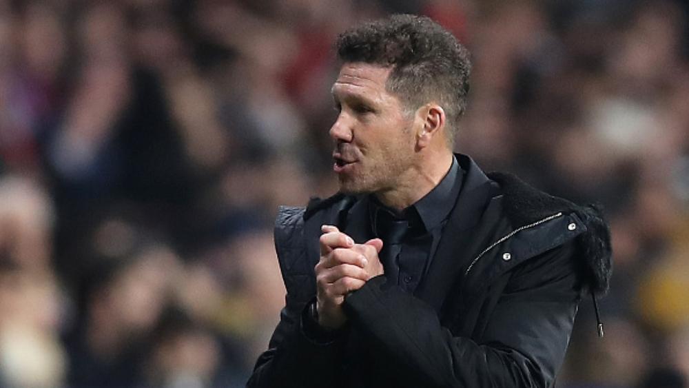 اليويفا يصدر عقوبته على سيميوني، ورد فعل هائج من يوفنتوس