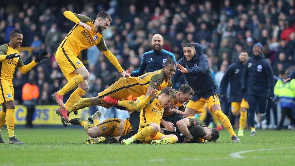 برايتون ينتفض ويبلغ قبل نهائي كأس الاتحاد الإنجليزي