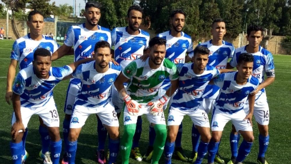 نهضة الزمامرة يُقيل مدربه عبد الرزاق بلعربي